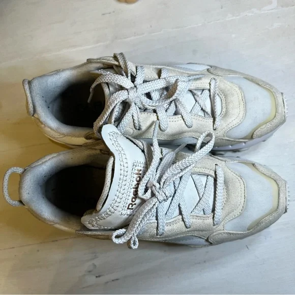 Cardi B X women’s classic leather Reebok size 6.5 - Picture 5 of 10